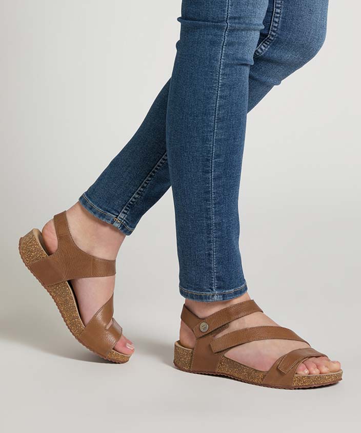 Josef Seibel Tonga 25 - Beige